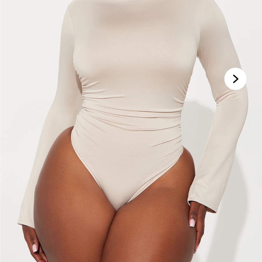 Fashion Nova Nude Long Sleeve Bodysuit